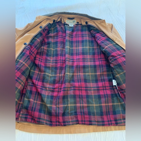 L.L. Bean Original Field Coat w/ Primaloft liner, Saddle color, size Large - Picture 2 of 11